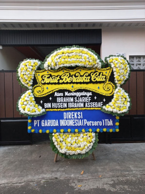 Papan Bunga Duka di Cipadung Wetan